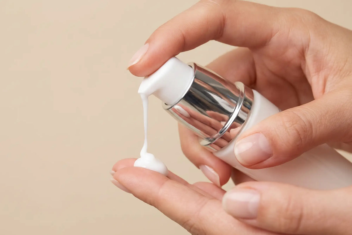 Крем с SPF 50+ UV Shield