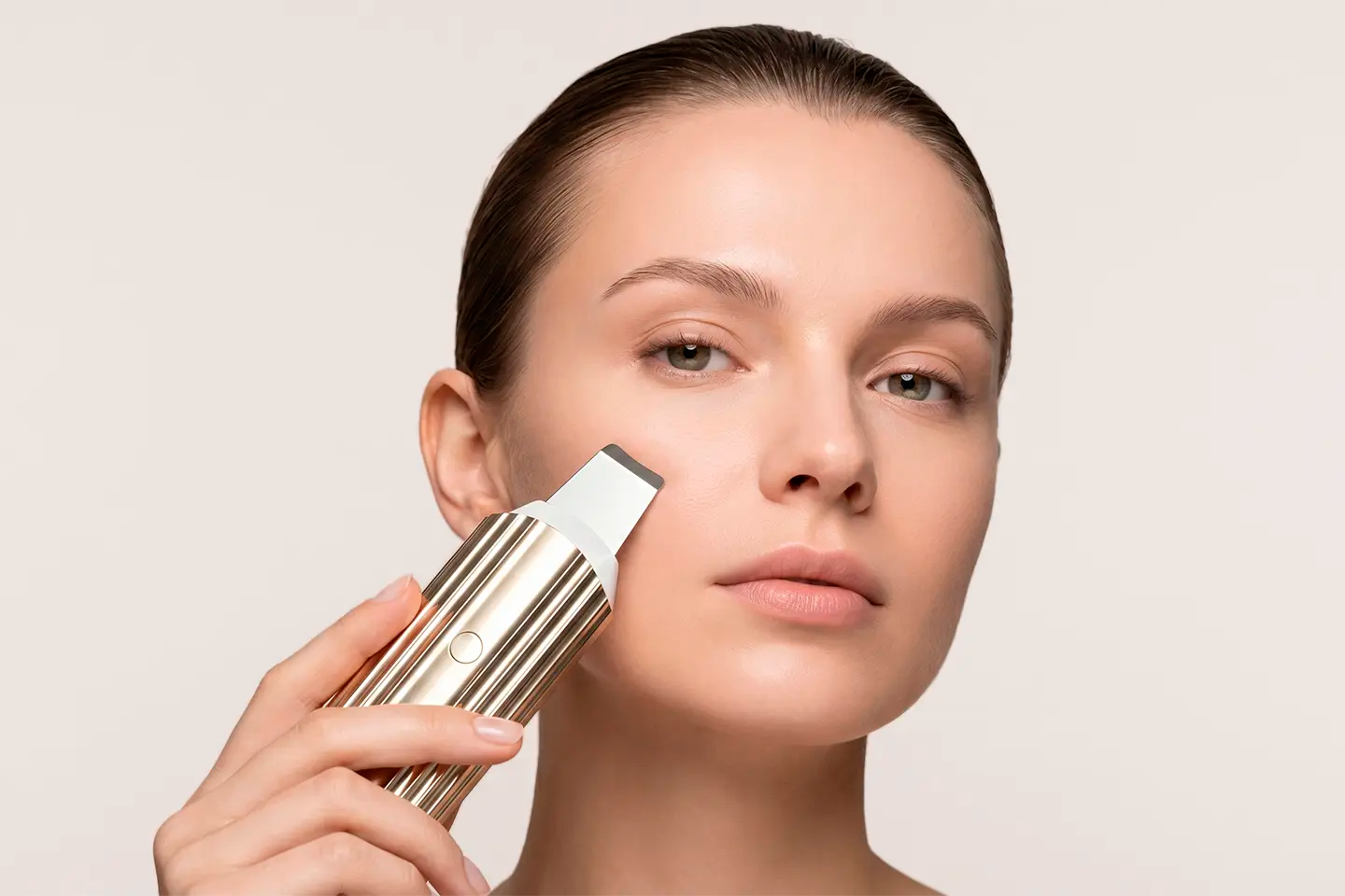 REN - Esfoliador Facial Ultra-sónico