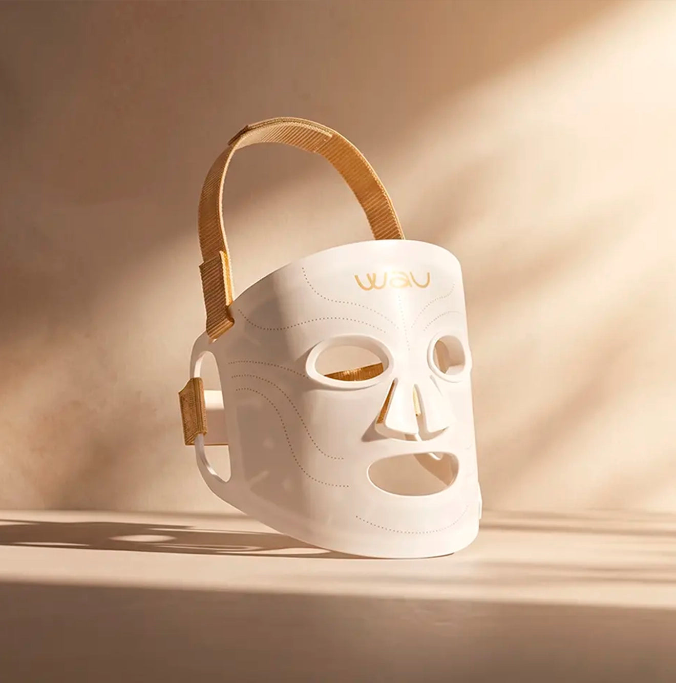 LED MASK 1.0 - МАСКА ДЛЯ ФОТОТЕРАПИИ ЛИЦА